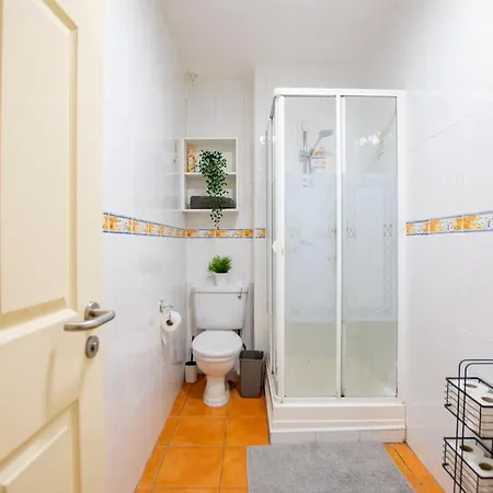 104 - 4-bedroom Home, * Galway
